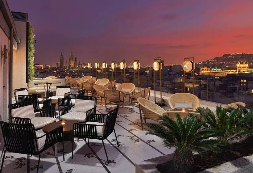 Отель H10 Cubik 4* Sup