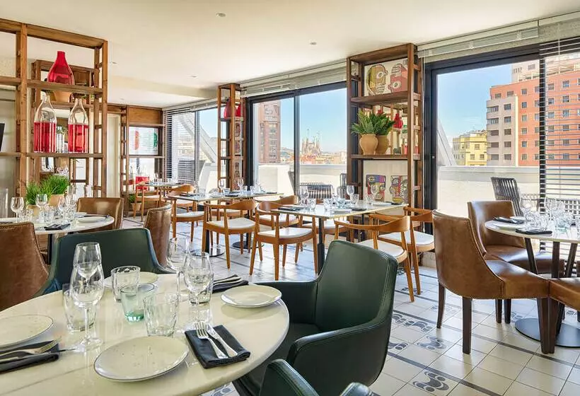 Отель H10 Cubik 4* Sup