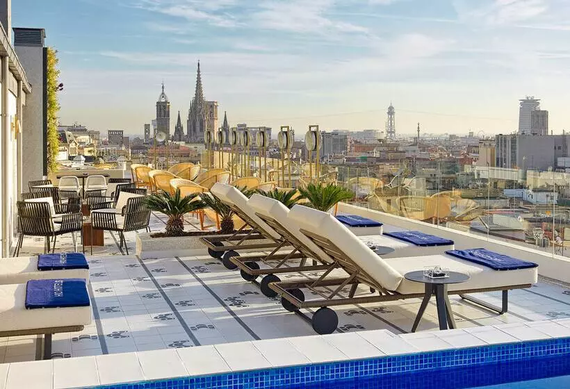 Отель H10 Cubik 4* Sup