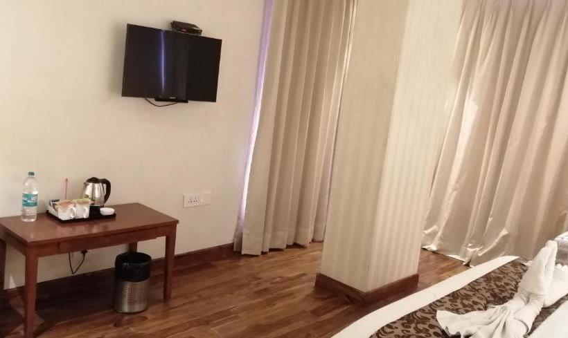 Hotel Kyriad  Jaipur