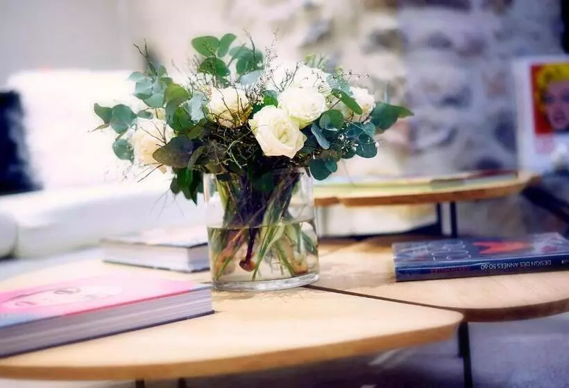 هتل Relais & Châteaux La Maison Des Têtes