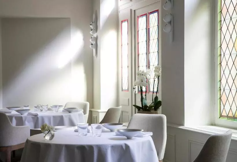 هتل Relais & Châteaux La Maison Des Têtes