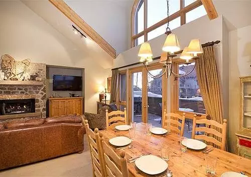 호텔 Le Chamonix Mont Blanc