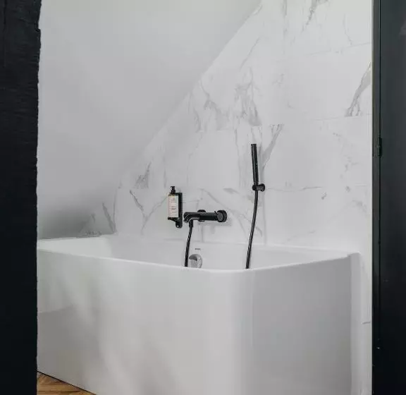 هتل Le Nemours Rennes