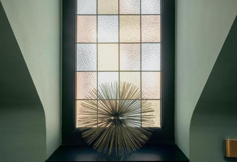 בית מלון כפרי Le Nemours Rennes