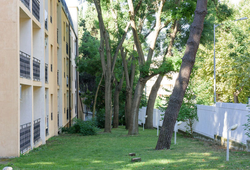 هتل Oasis Park  All Inclusive Beachfront By Asteri S