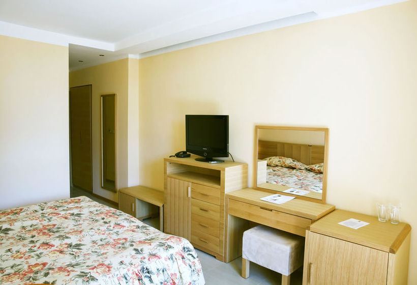 هتل Oasis Park  All Inclusive Beachfront By Asteri S