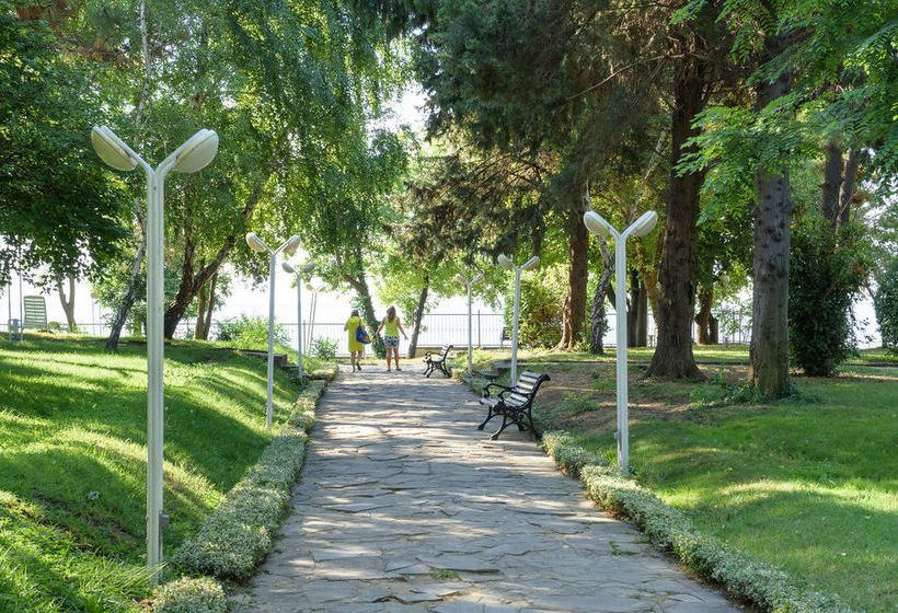 هتل Oasis Park  All Inclusive Beachfront By Asteri S