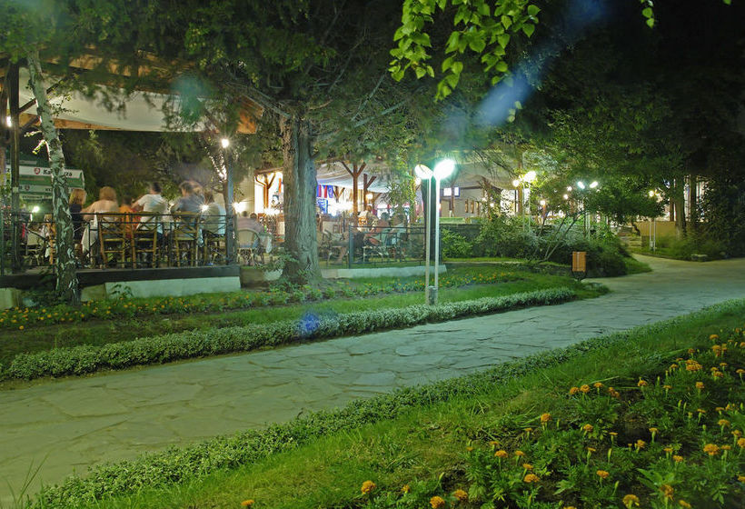 هتل Oasis Park  All Inclusive Beachfront By Asteri S