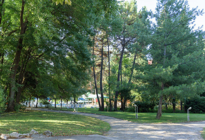 هتل Oasis Park  All Inclusive Beachfront By Asteri S