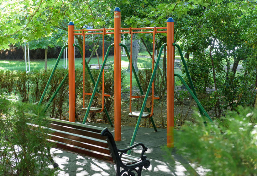 هتل Oasis Park  All Inclusive Beachfront By Asteri S