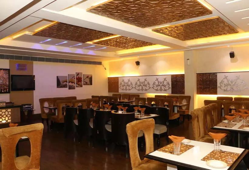 Hotelli Oyo Premium Bhai Bala Chowk