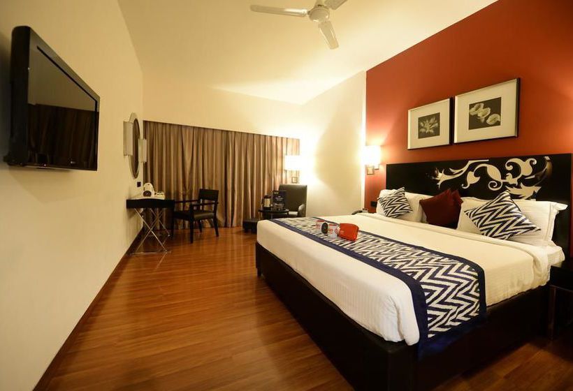 בית מלון כפרי Oyo Premium Ramavarappadu Circle