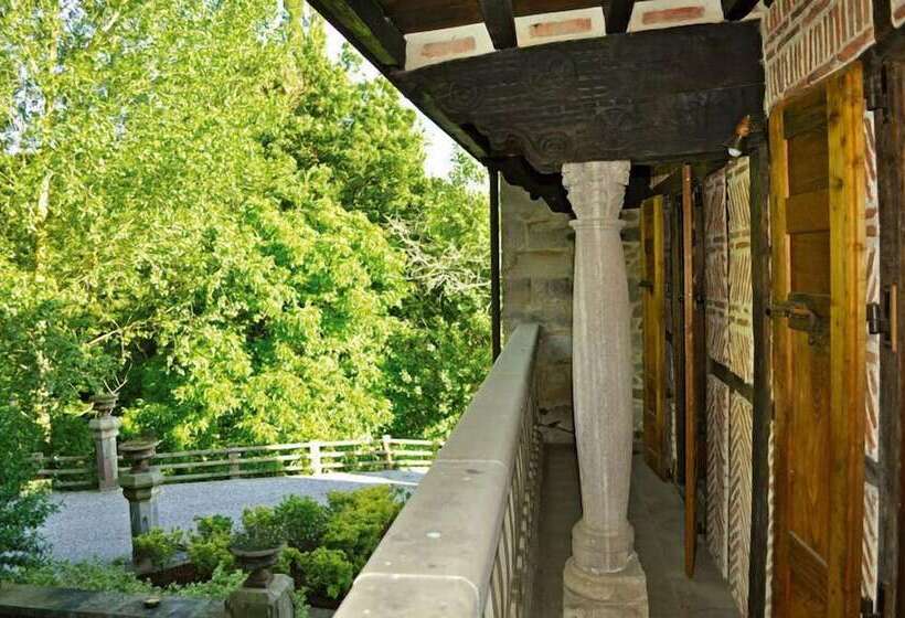 فندق Palacio De Trasvilla