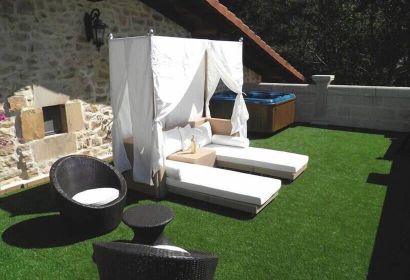 فندق Palacio De Trasvilla