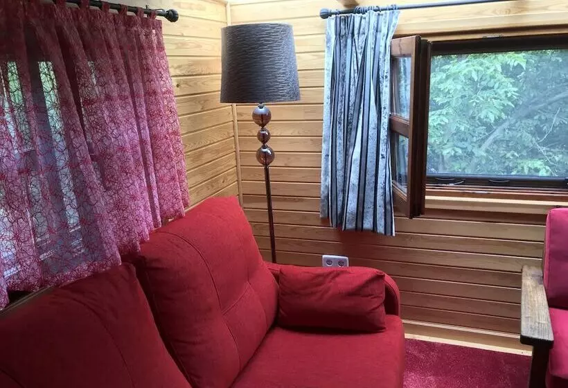 هتل Palacio De Trasvilla