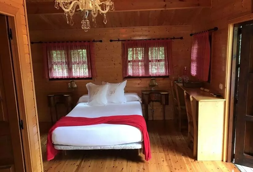 هتل Palacio De Trasvilla