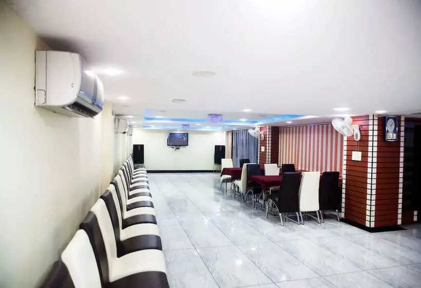 בית מלון כפרי Vista Rooms At M.p Nagar