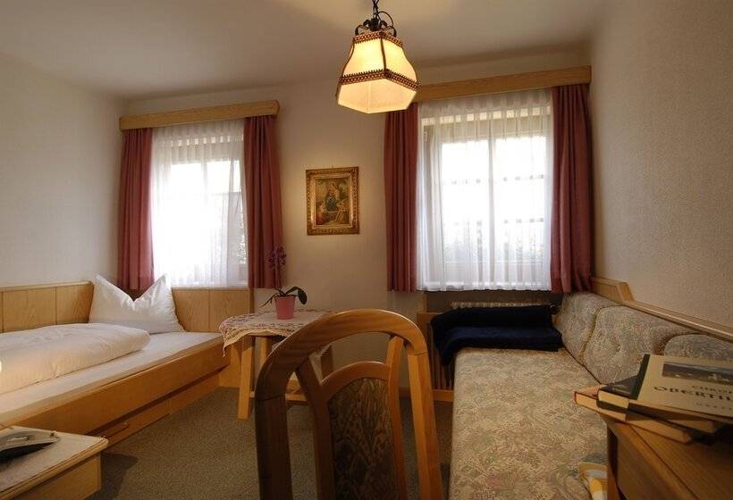 호텔 Weiler   Aktiv & Tradition