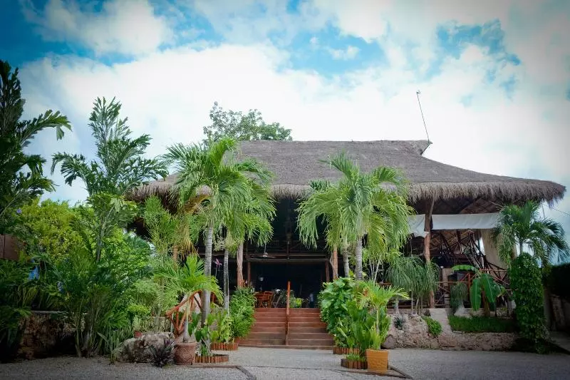 Szálloda Zentik Project & Saline Cave