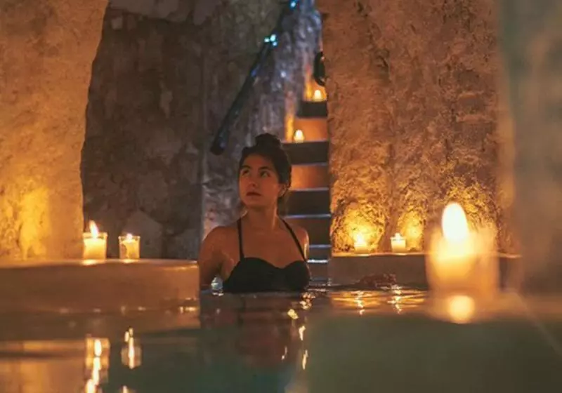 Szálloda Zentik Project & Saline Cave