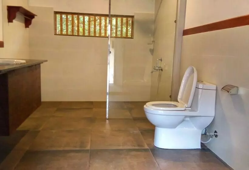 פנסיון Villa De Parrai