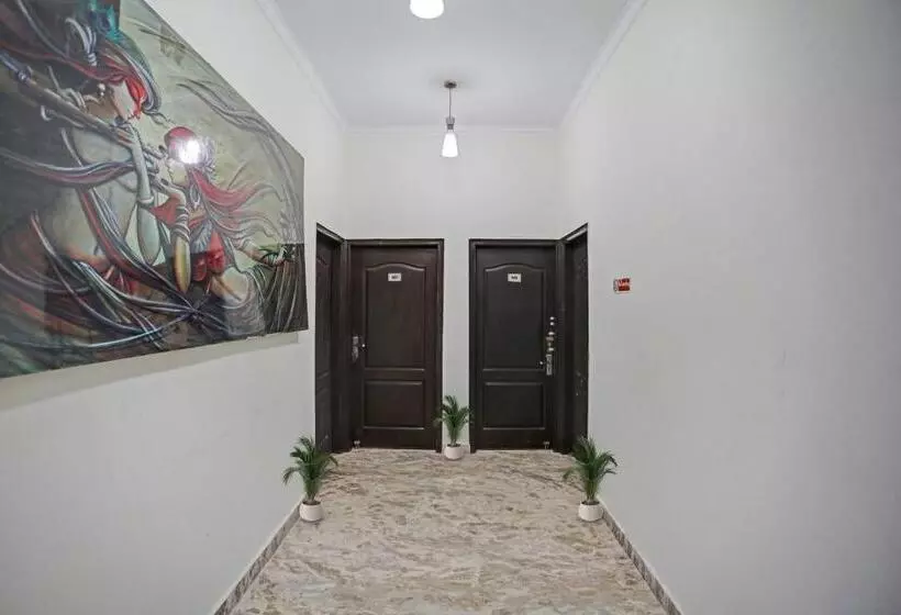 ホテル Townhouse The Premier View Near Iskcon Temple Noida