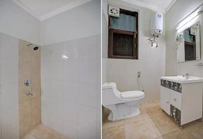 ホテル Townhouse The Premier View Near Iskcon Temple Noida