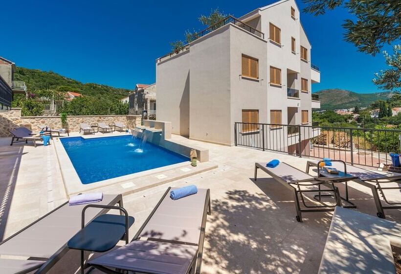 בית מלון כפרי Casa Laurea