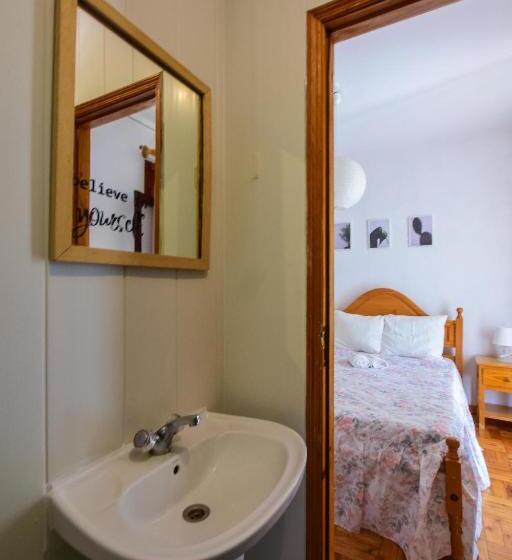 هاستل Nations Gerês Bed & Breakfast