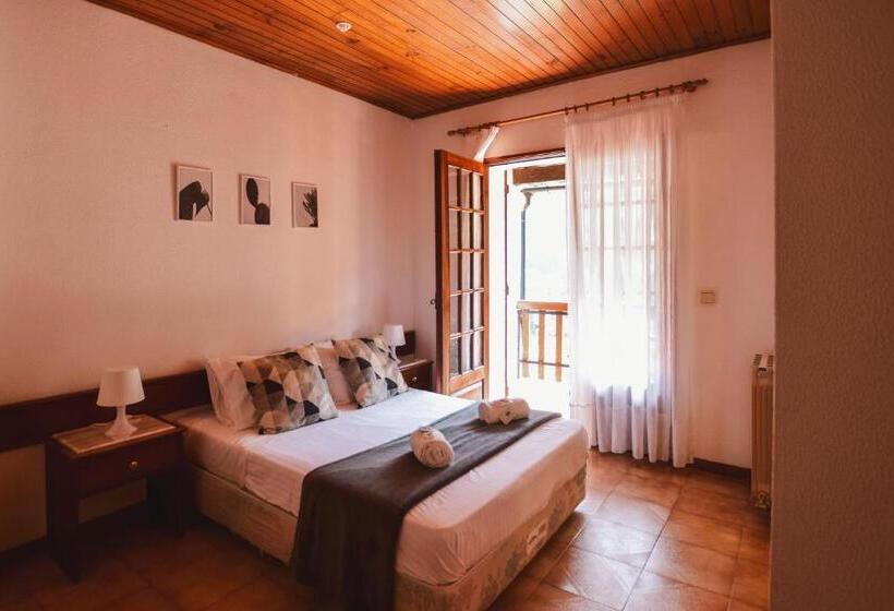 هاستل Nations Gerês Bed & Breakfast