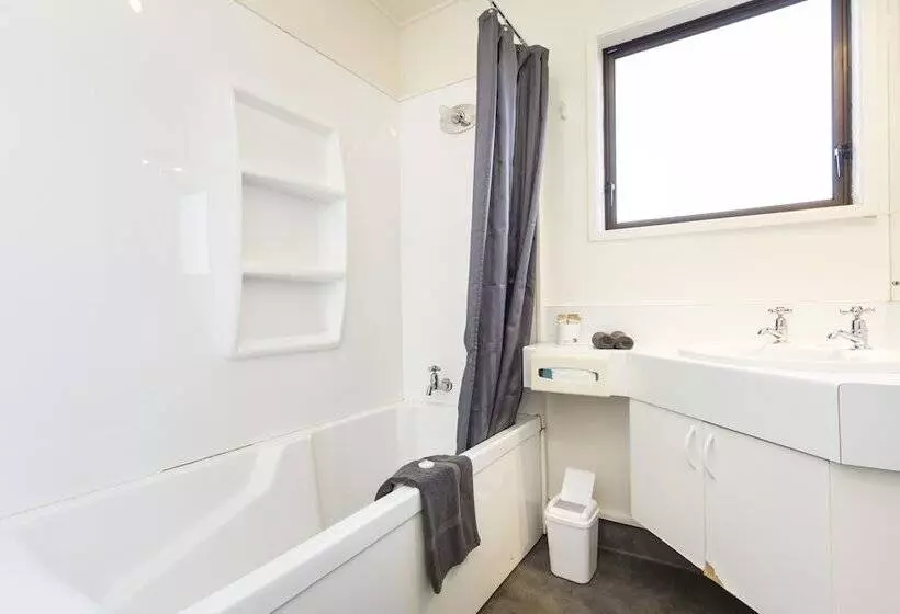 755 Regal Court Motel