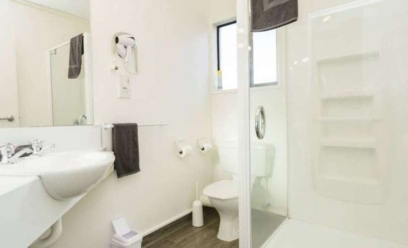 755 Regal Court Motel