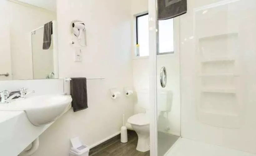 755 Regal Court Motel