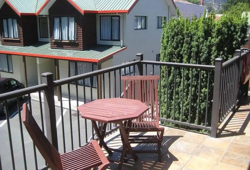 755 Regal Court Motel