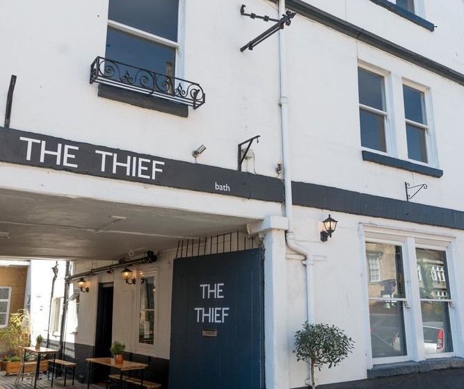 住宿加早餐  The Thief