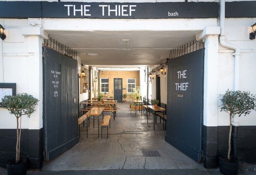 住宿加早餐  The Thief