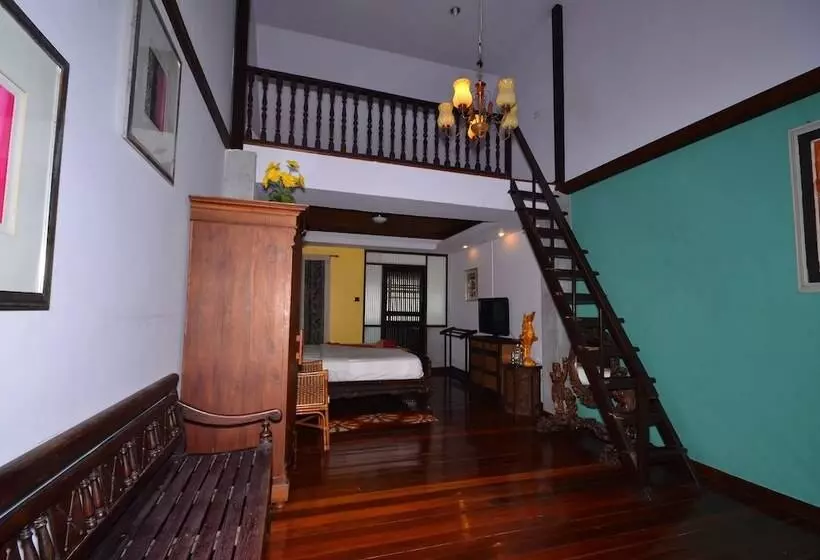 تختخواب و صبحانه Tony S Place Beds And Breakfast