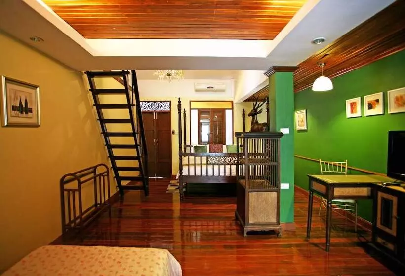 تختخواب و صبحانه Tony S Place Beds And Breakfast