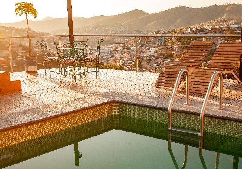 هتل 1988 Guanajuato