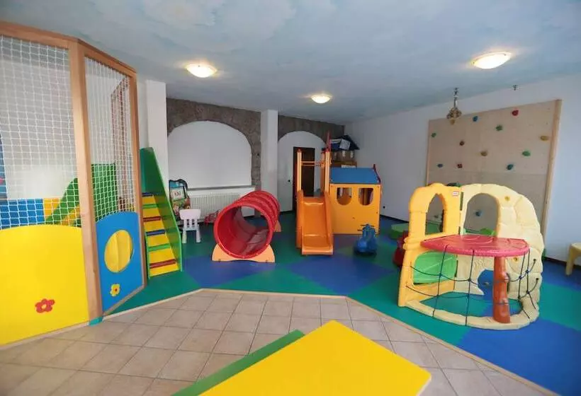 Adler Hotel Wellness & Spa   Andalo