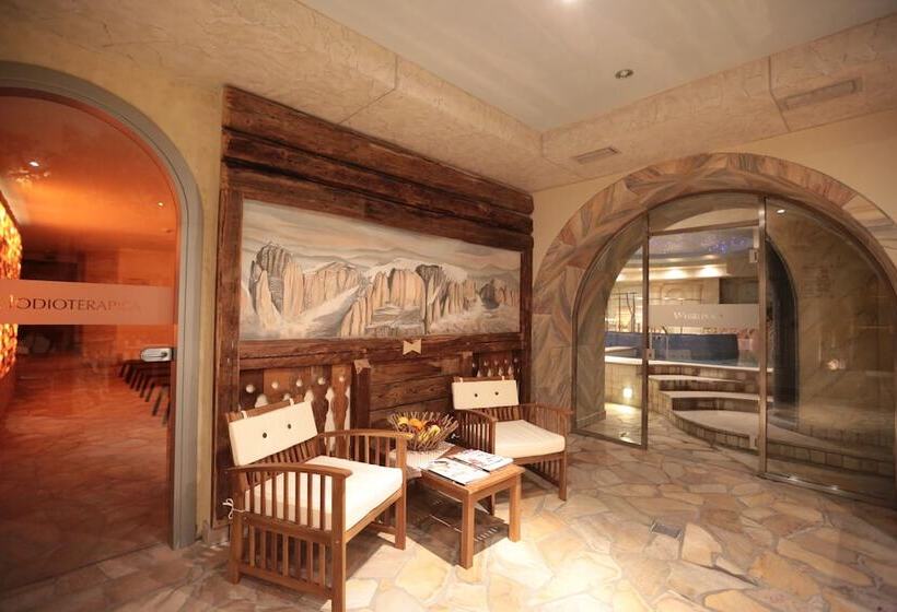 Adler Hotel Wellness & Spa   Andalo