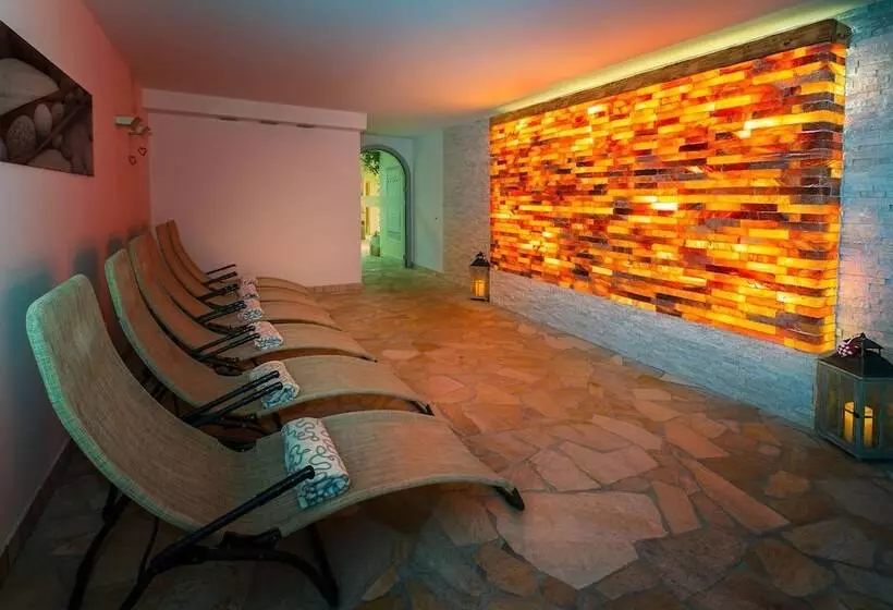 Adler Hotel Wellness & Spa   Andalo