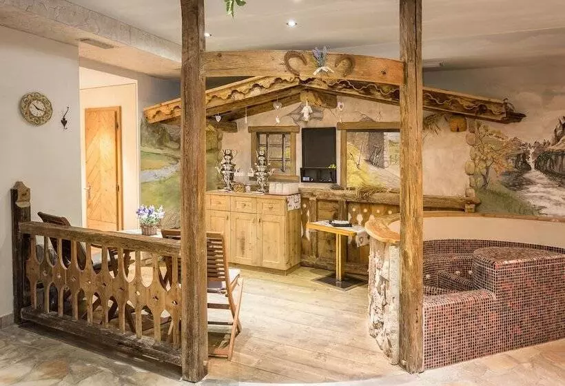 Adler Hotel Wellness & Spa   Andalo