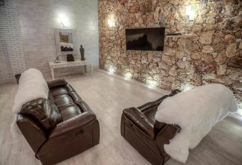 Отель Boutique Matea Inn