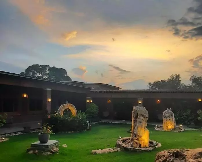 Отель Boutique Matea Inn