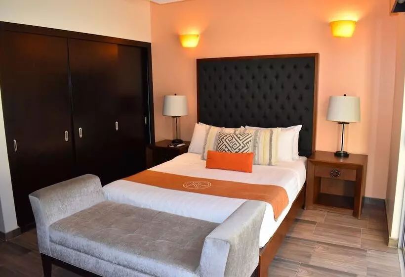 Отель Boutique Rancho Tecate