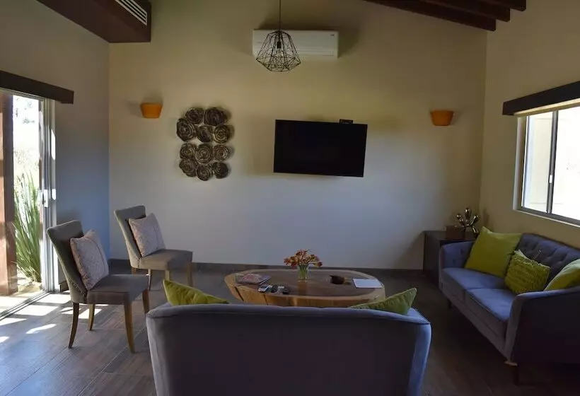 Отель Boutique Rancho Tecate