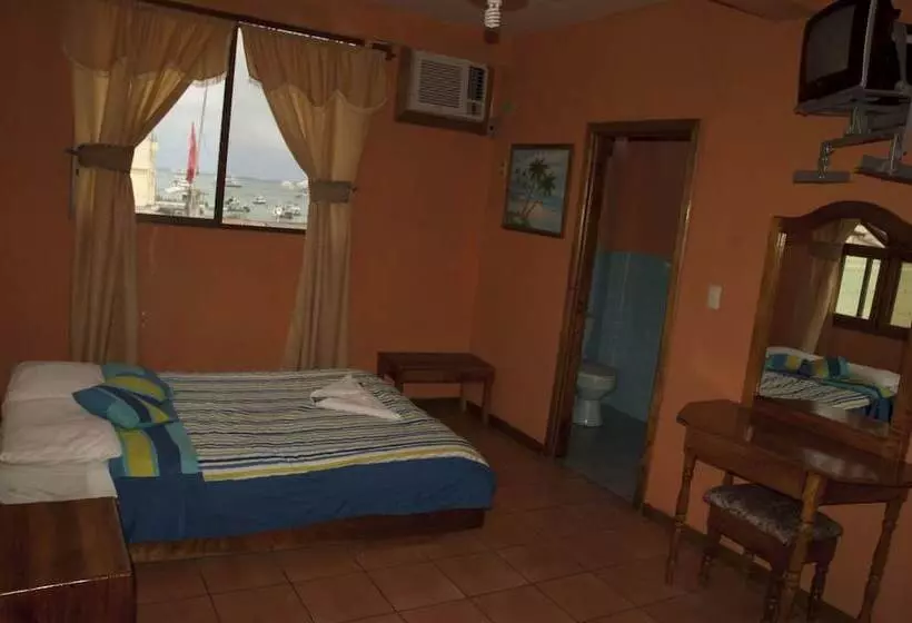 Hotel Castro Galapagos