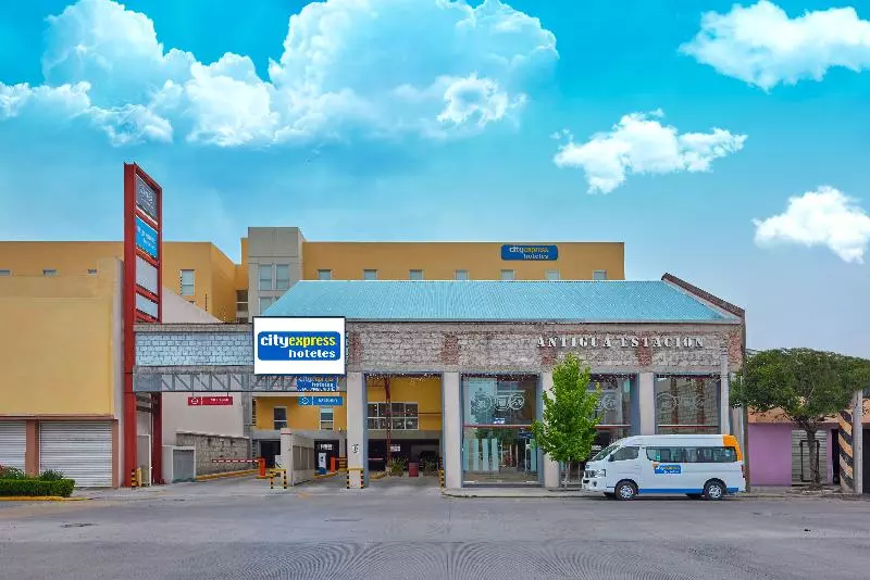 酒店 City Express By Marriott Apizaco